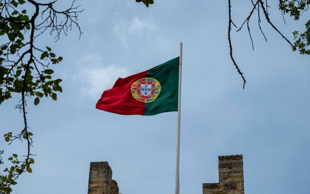 Portuguese Banks Are Closing Accounts of Crypto Exchanges