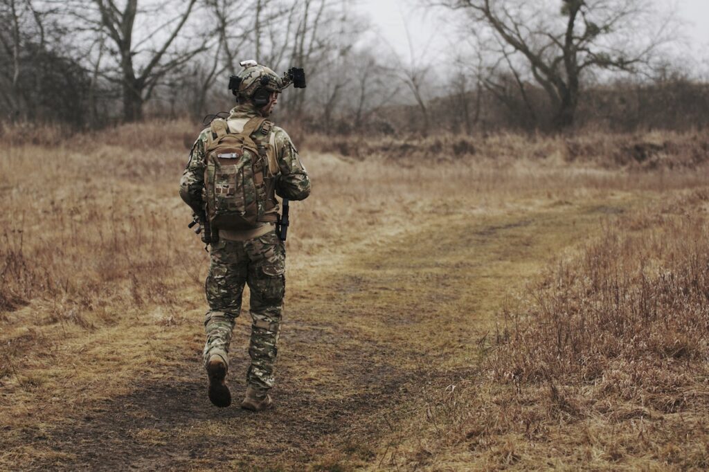 Gary Gensler Warns US Soldiers Against Investing in Bitcoin Gary Gensler Warns US Soldiers Against Investing in Bitcoin