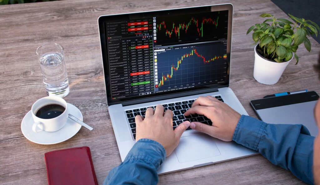 Derivatives Marketplace CME Group Plans to Launch Reference Rates Focused on the Metaverse Derivatives Marketplace CME Group Plans to Launch Reference Rates Focused on the Metaverse