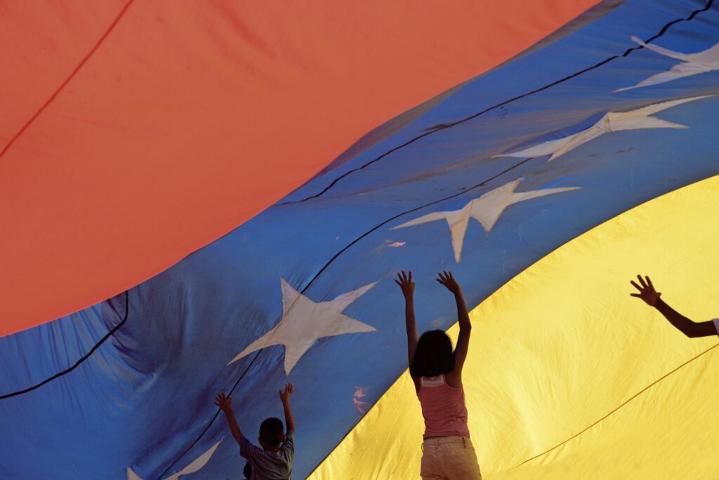Venezuela’s Businesses Switch to USDT Settlements to Avoid US Sanctions Venezuela’s Businesses Switch to USDT Settlements to Avoid US Sanctions