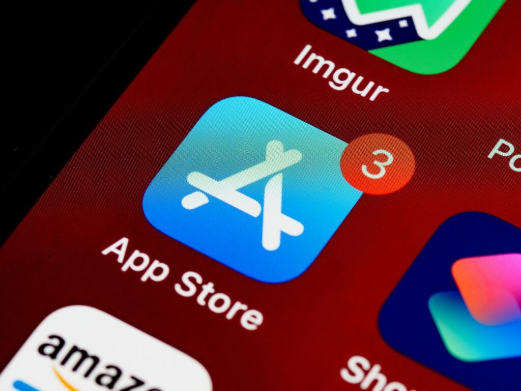 Decentralized Social Network App Damus Will Be Removed from App Store Decentralized Social Network App Damus Will Be Removed from App Store