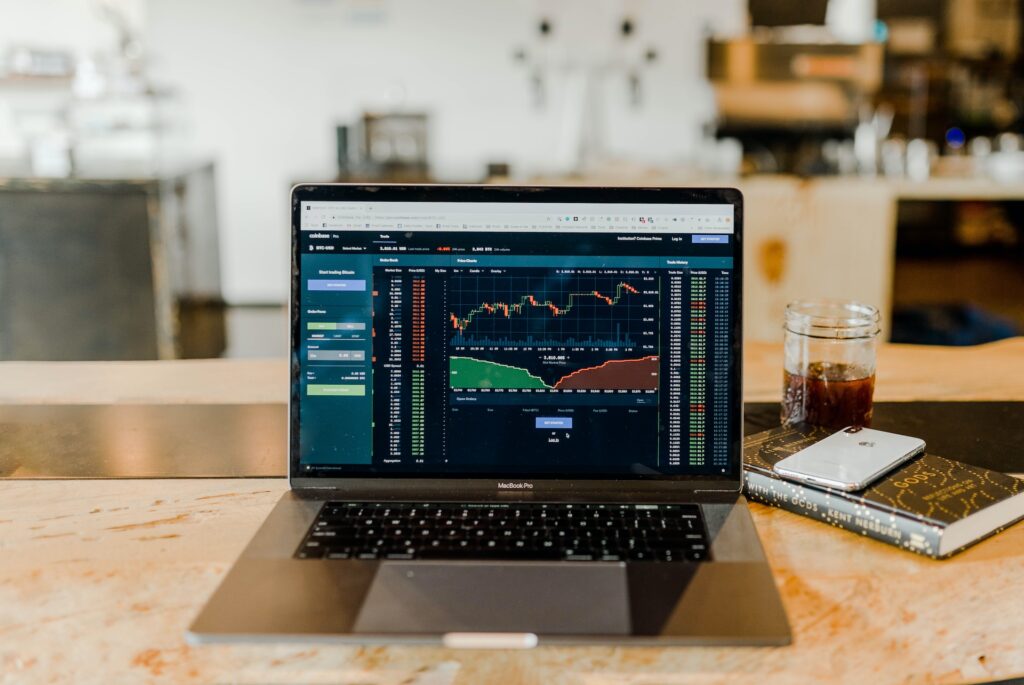 Trading Volume on Centralized Exchanges Drops 20%: Report Trading Volume on Centralized Exchanges Drops 20%: Report