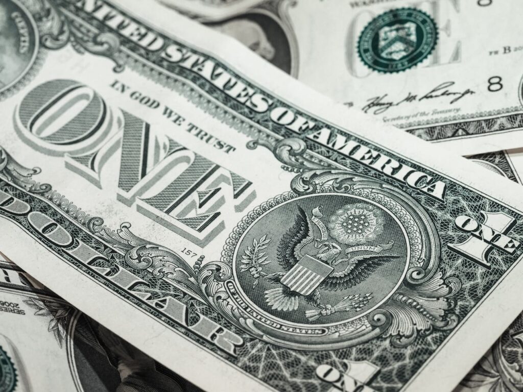 BlackRock’s Spot Bitcoin ETF Attracts $1.1B BlackRock’s Spot Bitcoin ETF Attracts $1.1B