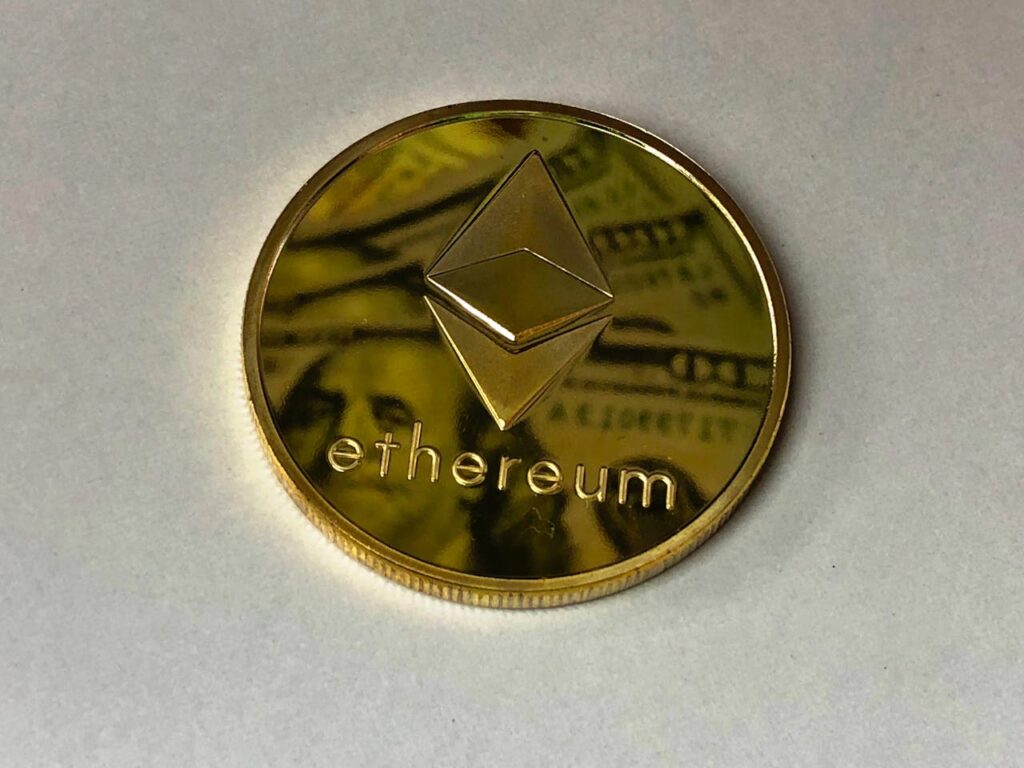 What Are ERC-20 Tokens? What Are ERC-20 Tokens?
