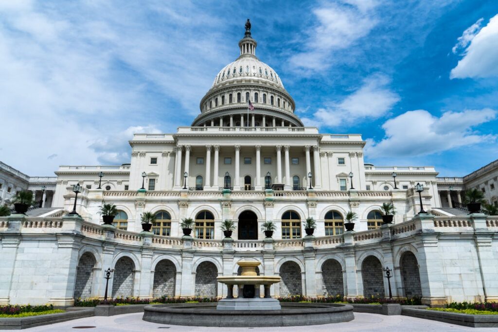 US House Unveils Crypto Market Structure Discussion Draft US House Unveils Crypto Market Structure Discussion Draft