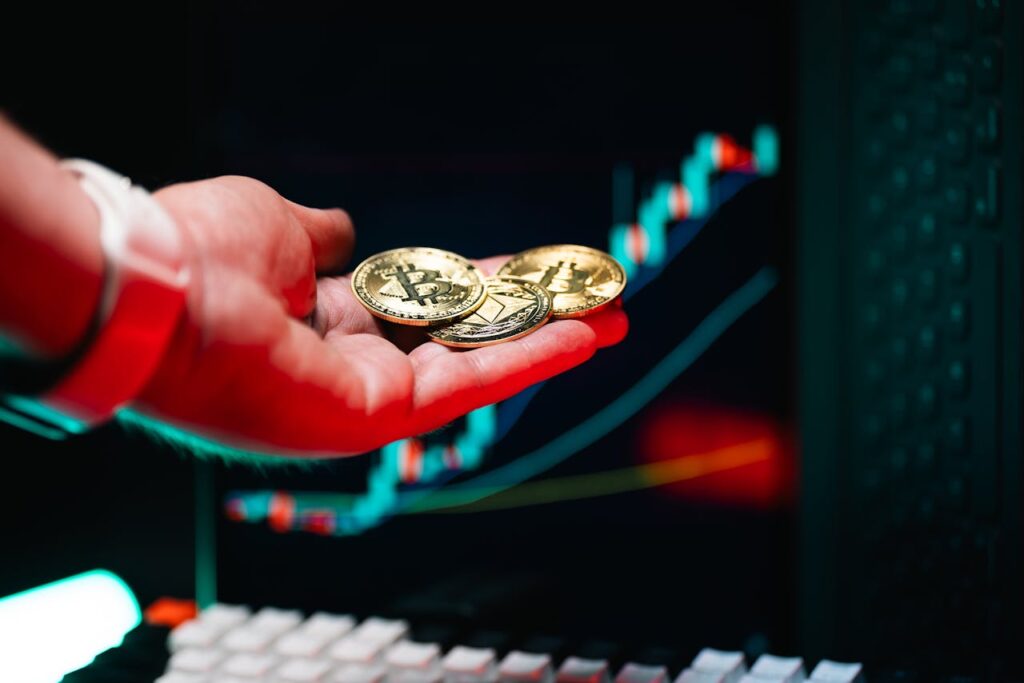 Standard Chartered Embraces Crypto Future with Bitcoin & Ether Trading for Institutions Standard Chartered Embraces Crypto Future with Bitcoin & Ether Trading for Institutions